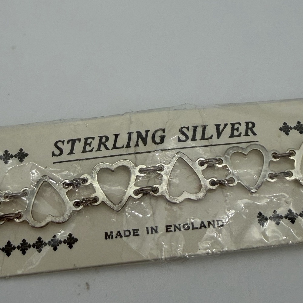 Vintage English 925 Sterling Silver Heart Link Chain 7.5 Bracelet NOS